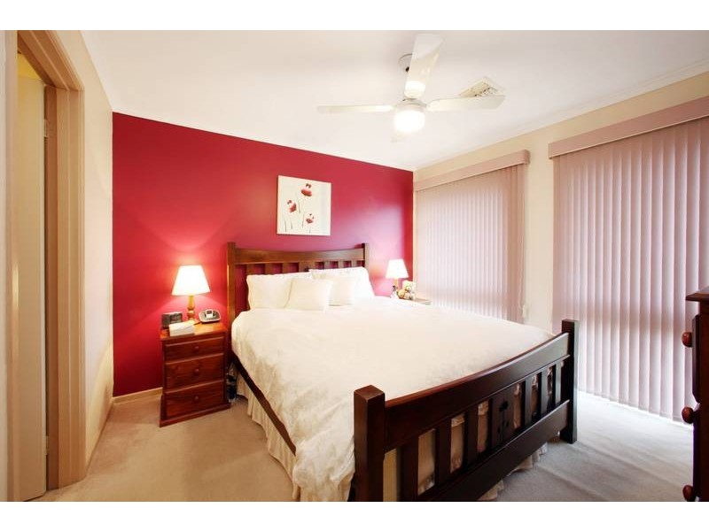 9 Oliver Court, Ferntree Gully VIC 3156