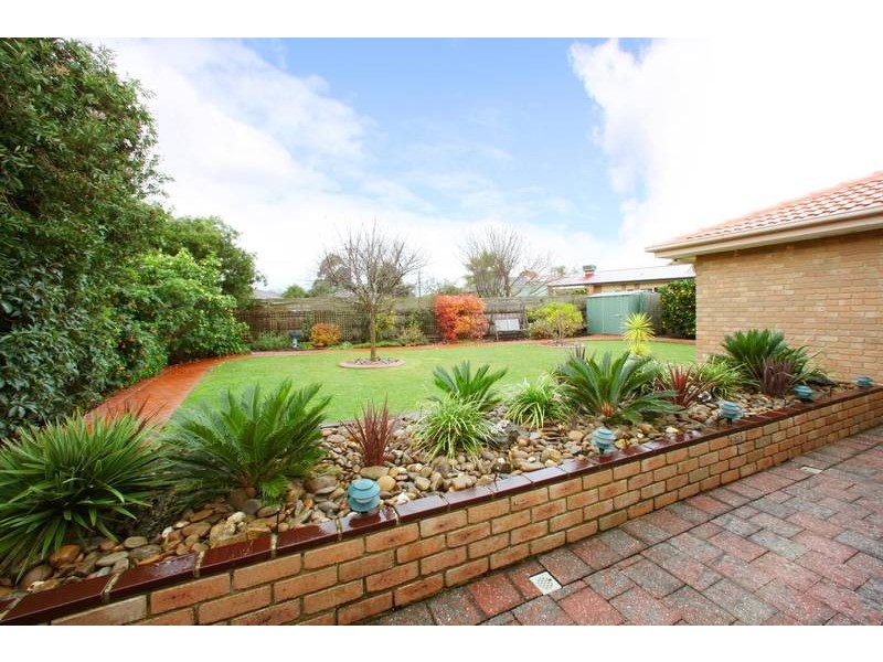 9 Oliver Court, Ferntree Gully VIC 3156