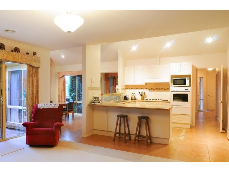 12 Hancock Drive, Ferntree Gully VIC 3156