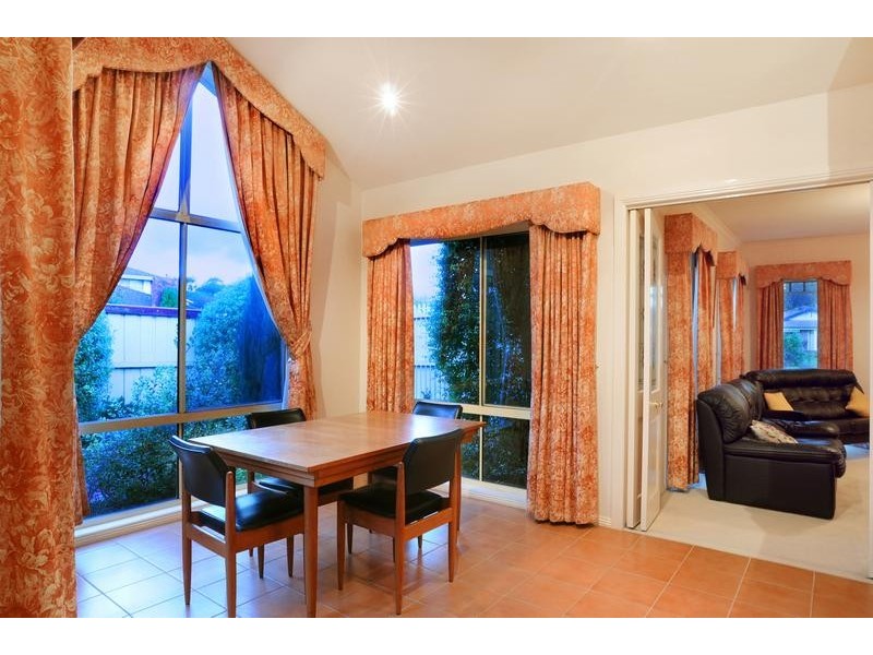 12 Hancock Drive, Ferntree Gully VIC 3156