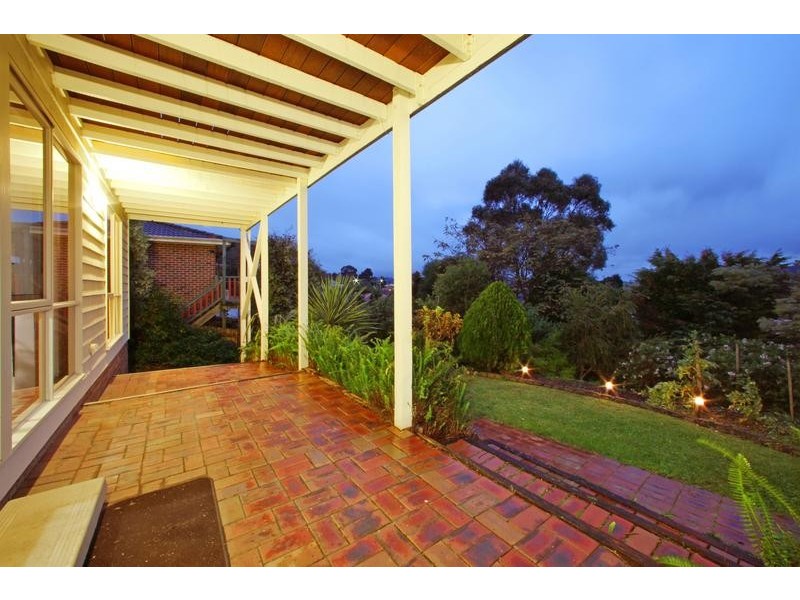 5 Ormonde Road, Ferntree Gully VIC 3156