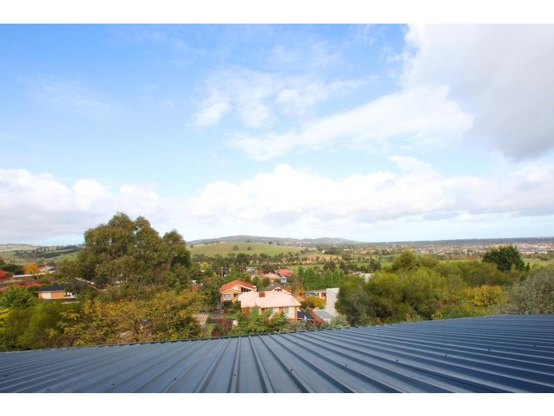 5 Ormonde Road, Ferntree Gully VIC 3156