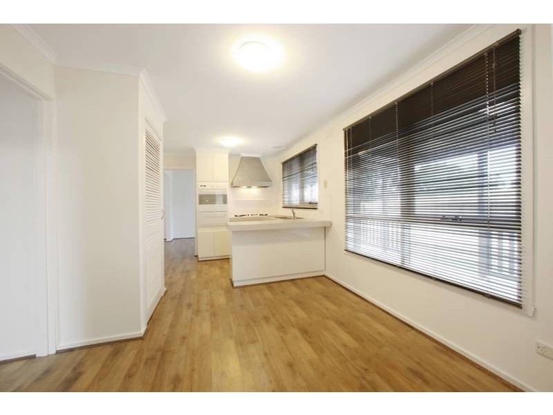 1/19 Lloyd Street, Knoxfield VIC 3180