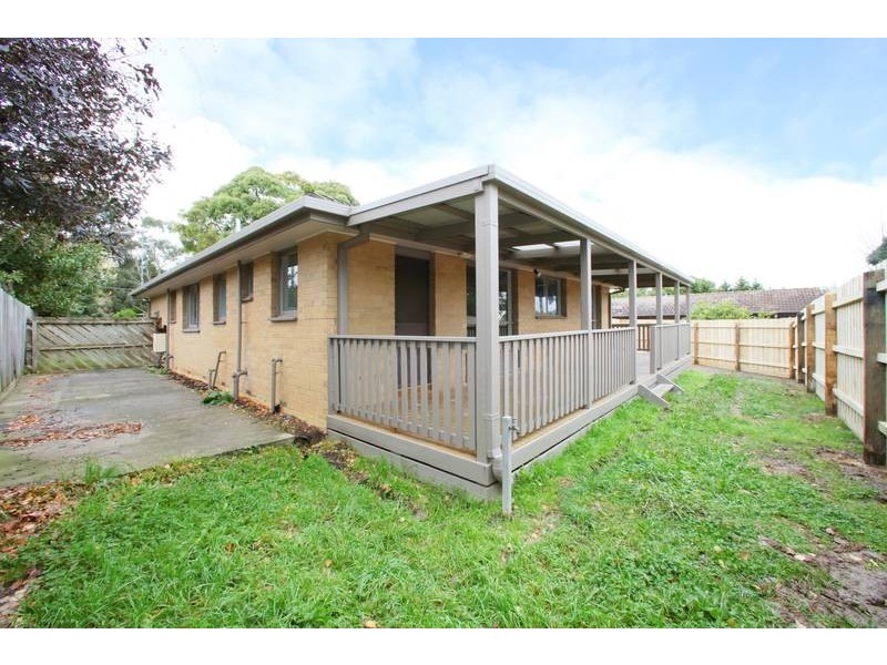 1/19 Lloyd Street, Knoxfield VIC 3180