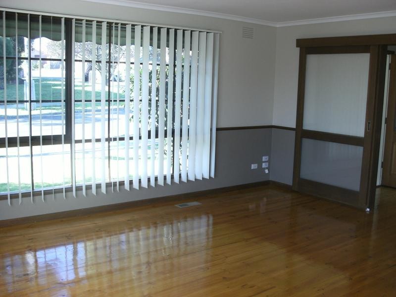 13 Beverley Street, Scoresby VIC 3179