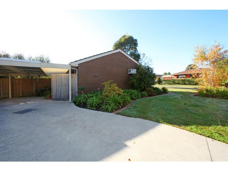 7 Anthony Drive, Lysterfield VIC 3156