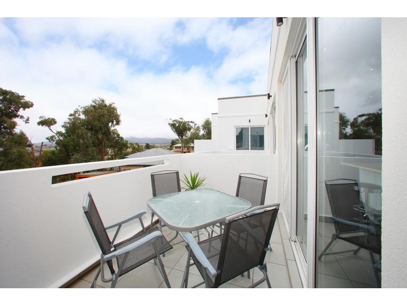 3 Hayes Court, Lysterfield VIC 3156