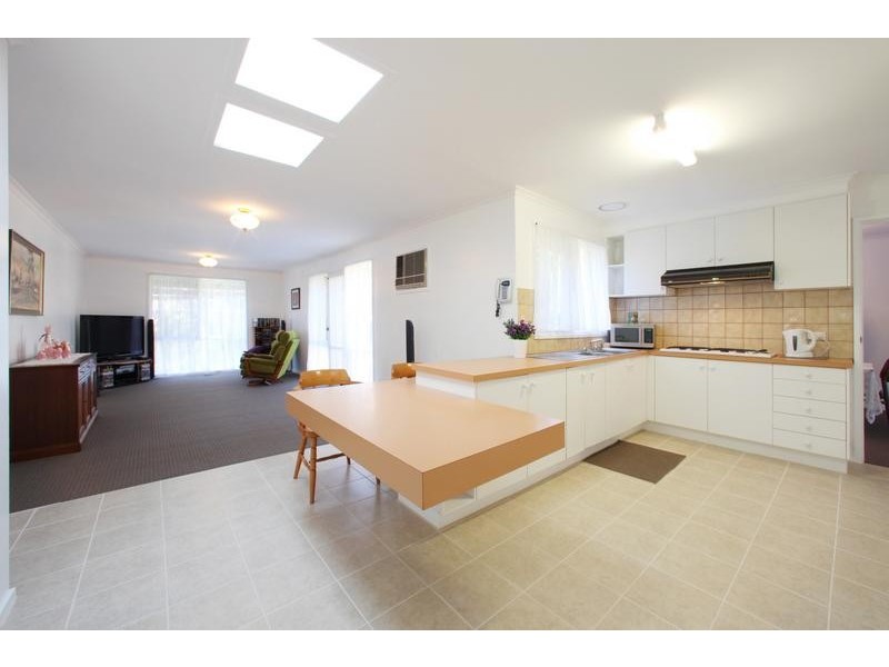 10 Delatite Court, Rowville VIC 3178