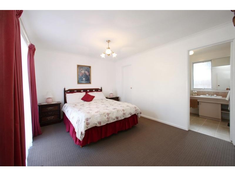 10 Delatite Court, Rowville VIC 3178