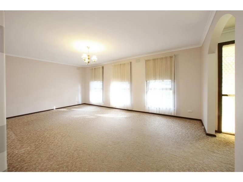 1 Akron Street, Ferntree Gully VIC 3156