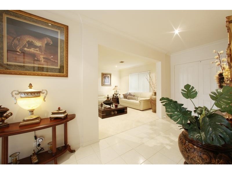 196 Karoo Road, Rowville VIC 3178