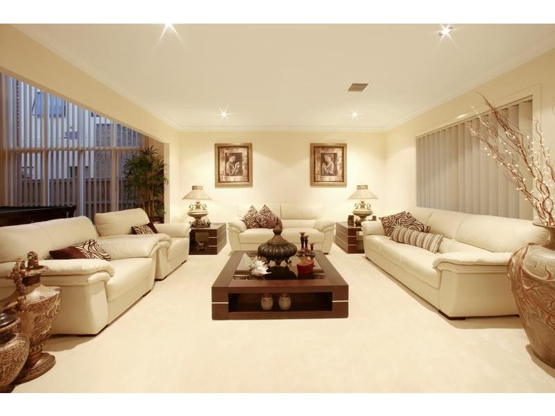 196 Karoo Road, Rowville VIC 3178