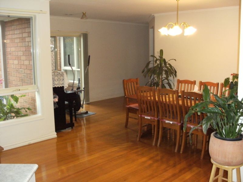 4/4 Highmoor Avenue, Bayswater VIC 3153