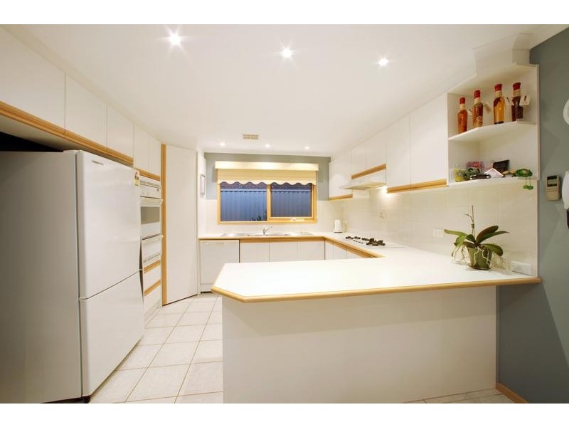 396 Dandelion Drive, Rowville VIC 3178