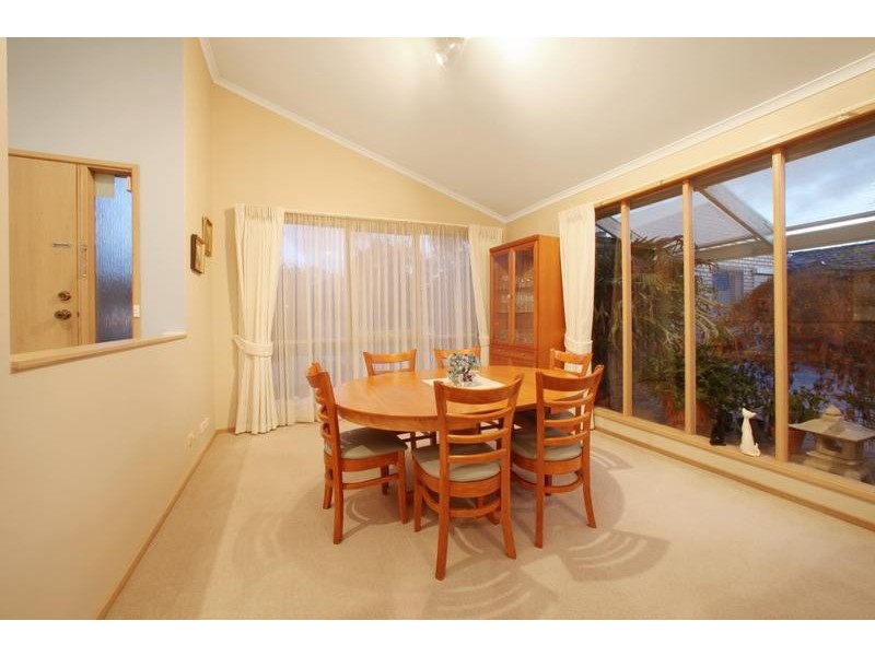 396 Dandelion Drive, Rowville VIC 3178