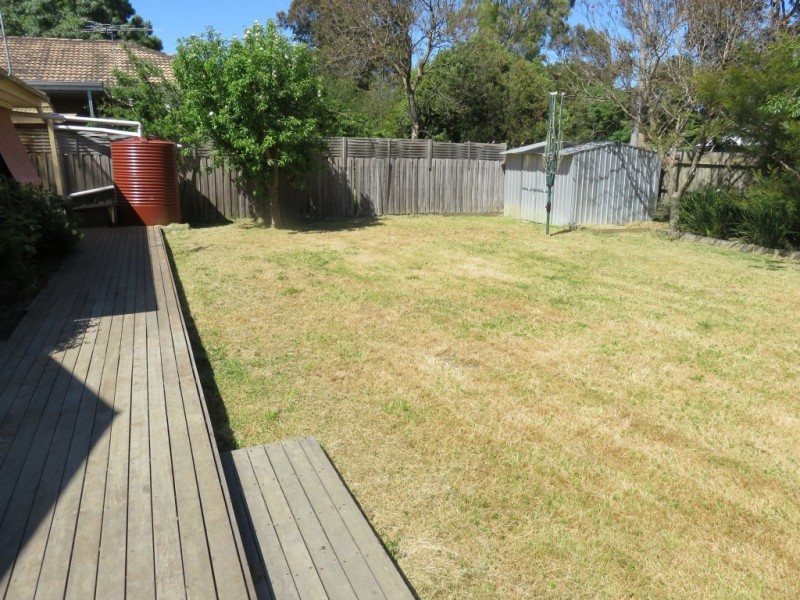 5 Metcalf Crescent, Rowville VIC 3178