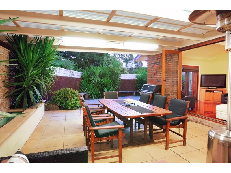 6 Elba Close, Rowville VIC 3178