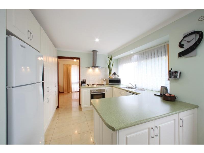 22 Borg Crescent, Scoresby VIC 3179