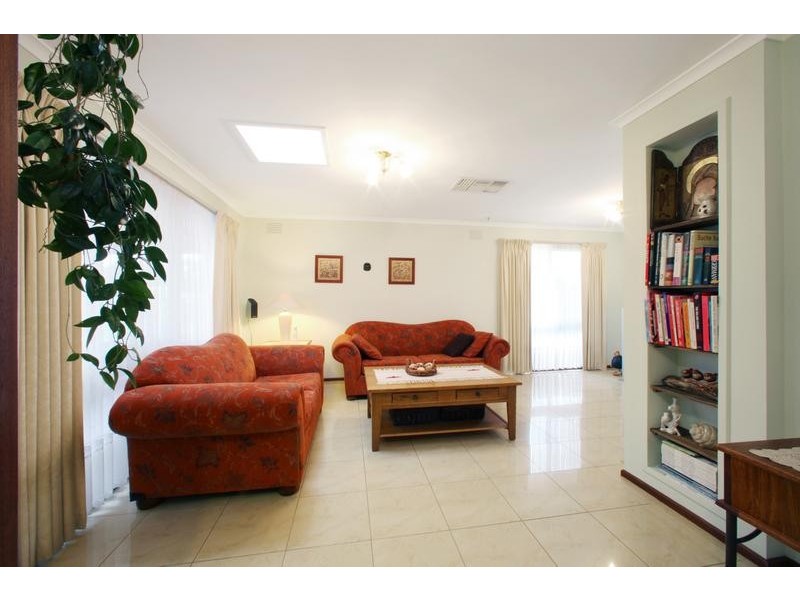 22 Borg Crescent, Scoresby VIC 3179