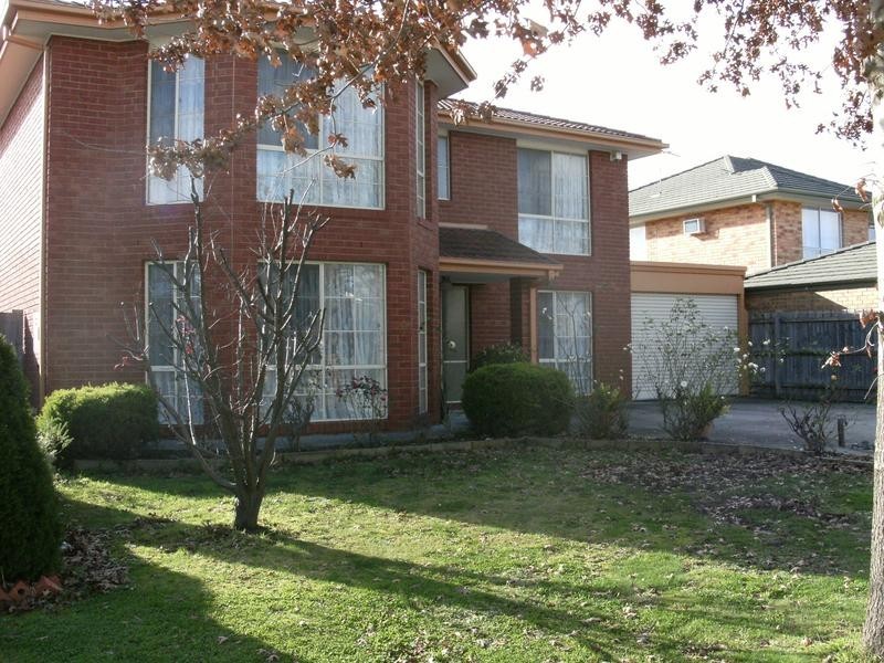 2 Ranceby Close, Rowville VIC 3178