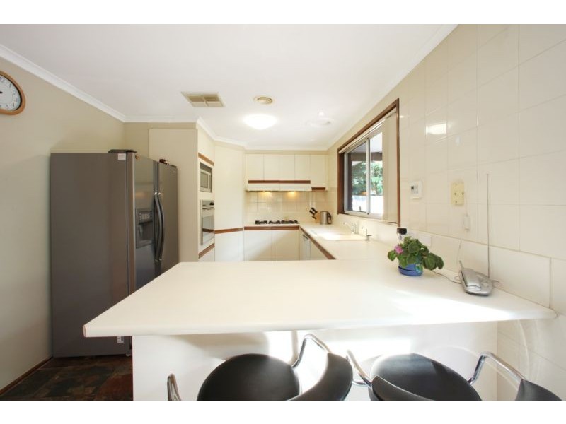 8 Sienna Court, Rowville VIC 3178