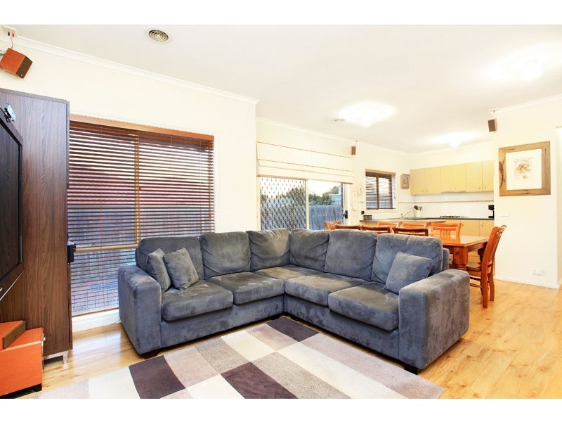 23 St Laurent Rise, Knoxfield VIC 3180