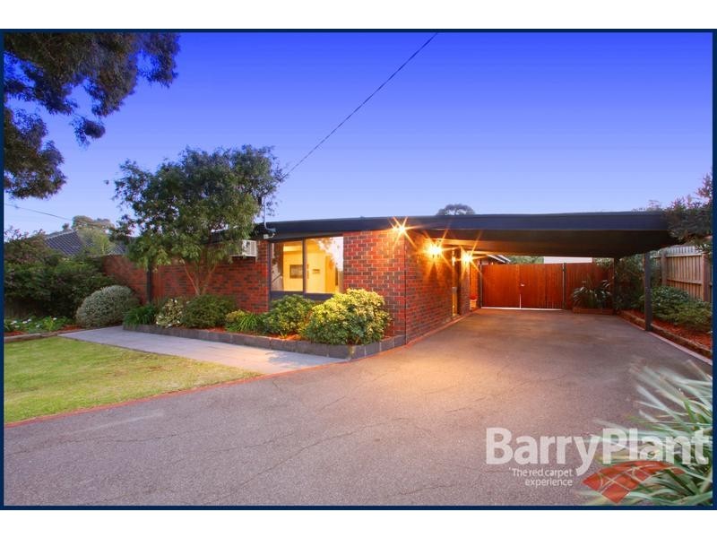 16 Vinen Road, Scoresby VIC 3179