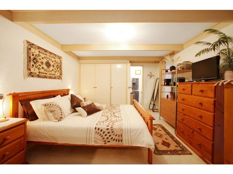 16 Vinen Road, Scoresby VIC 3179