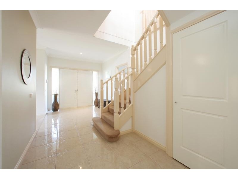 440 Dandelion Drive, Rowville VIC 3178