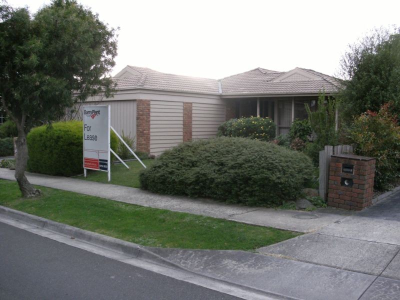 68 Ormonde Road, Ferntree Gully VIC 3156