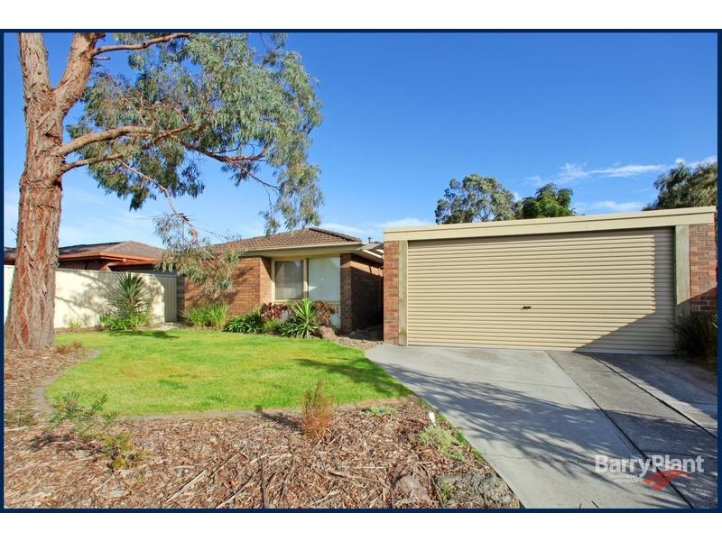 51 Mossgiel Park Drive, Endeavour Hills VIC 3802