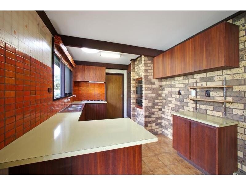 11 Bareena Avenue, Rowville VIC 3178