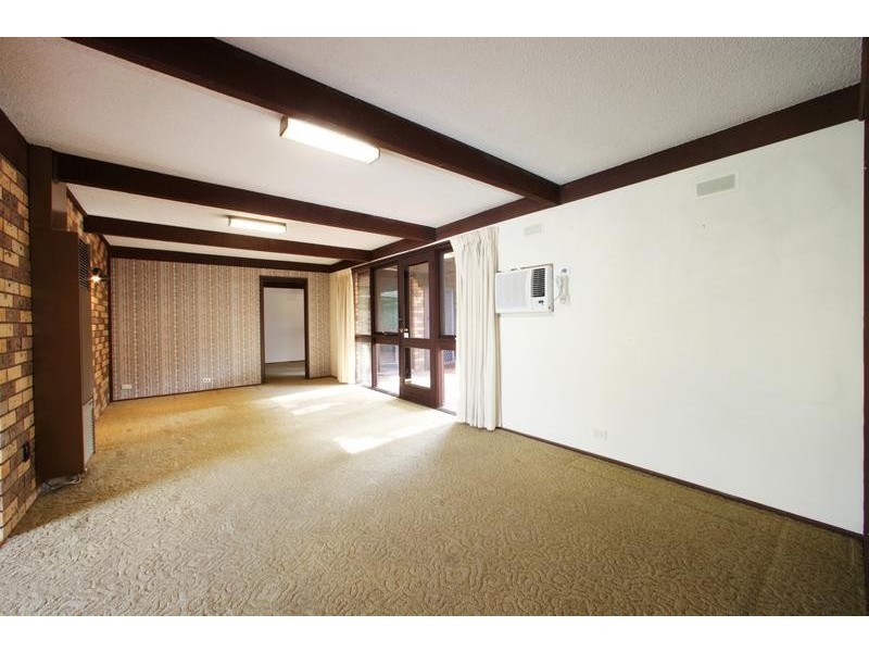 11 Bareena Avenue, Rowville VIC 3178