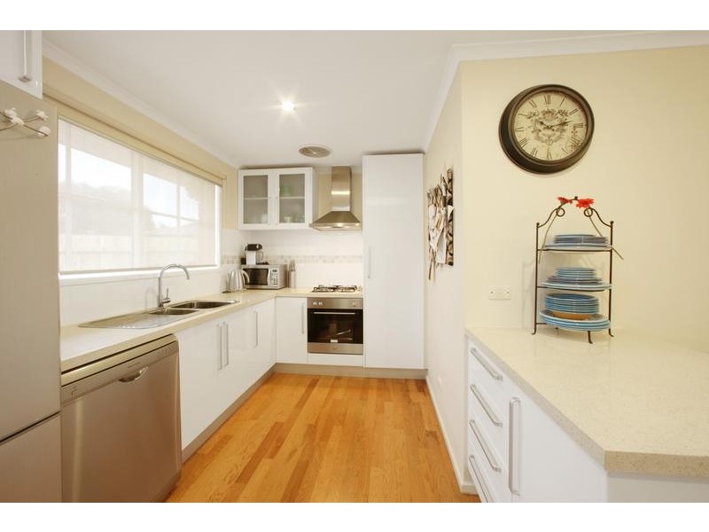 1/13 Metcalf Crescent, Rowville VIC 3178