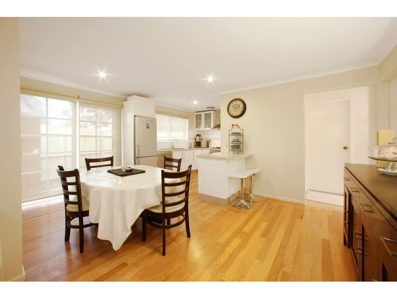 1/13 Metcalf Crescent, Rowville VIC 3178