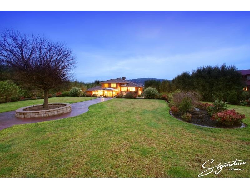 55 Grange Drive, Lysterfield VIC 3156
