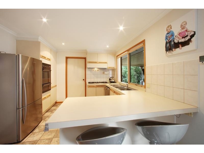 9 Ryan Court, Ferntree Gully VIC 3156