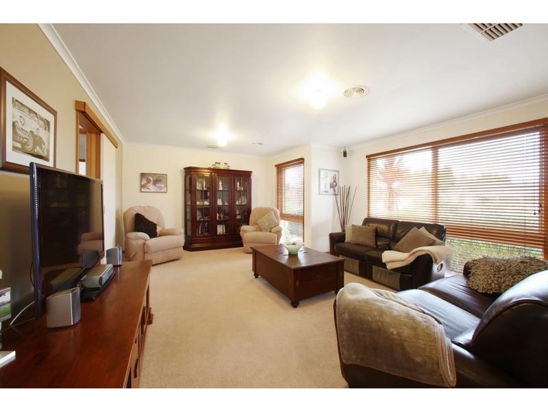 9 Ryan Court, Ferntree Gully VIC 3156