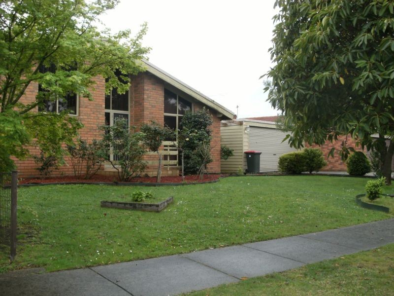 14 Arnhem Court, Rowville VIC 3178
