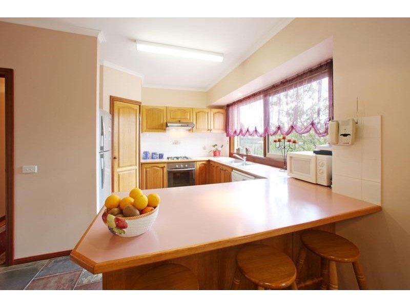 42 Taldra Drive, Ferntree Gully VIC 3156