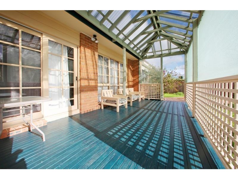 42 Taldra Drive, Ferntree Gully VIC 3156