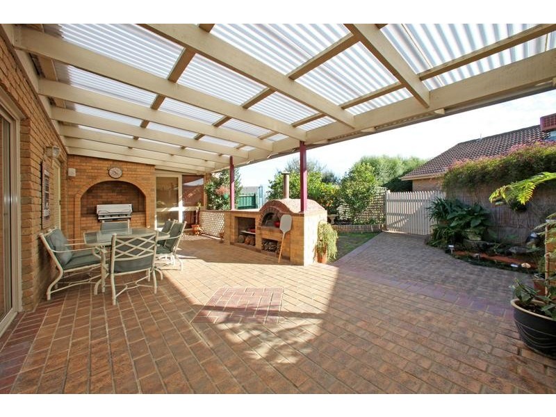 11 Arnhem Court, Rowville VIC 3178