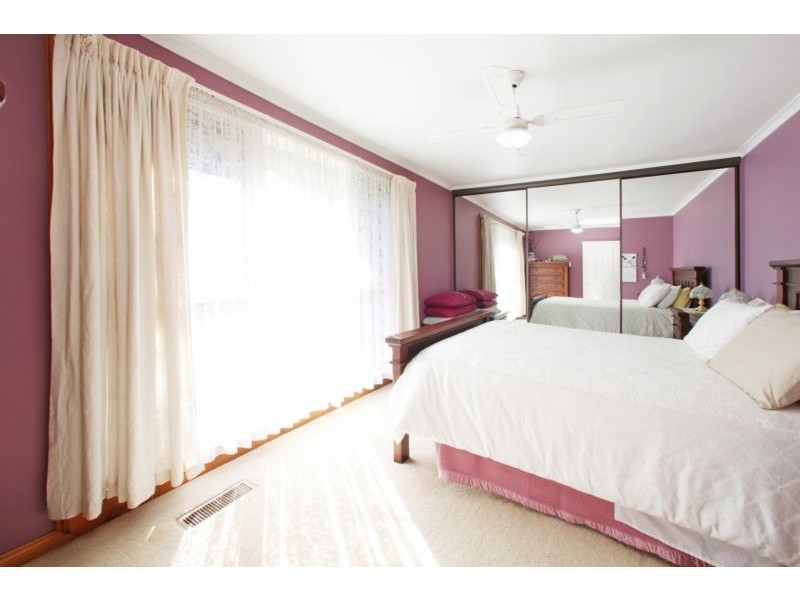 4 Denby Court, Boronia VIC 3155