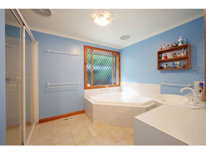 4 Denby Court, Boronia VIC 3155