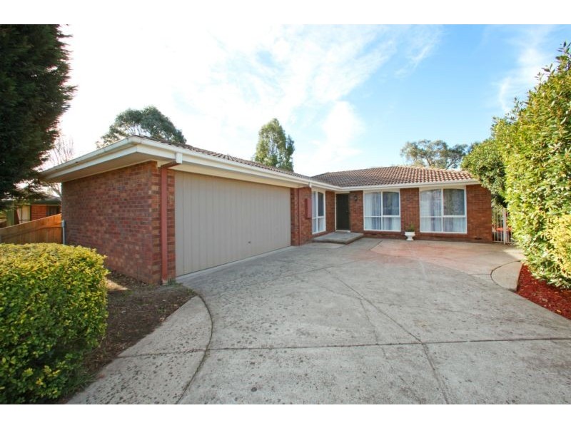 10 Delatite Court, Rowville VIC 3178