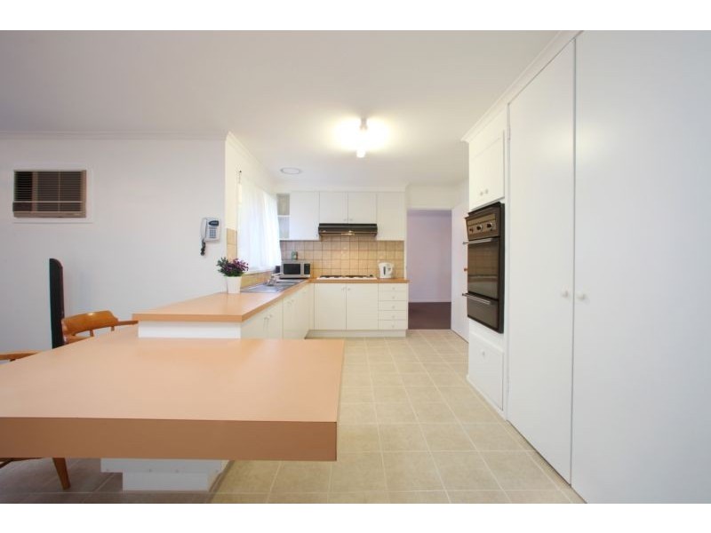 10 Delatite Court, Rowville VIC 3178