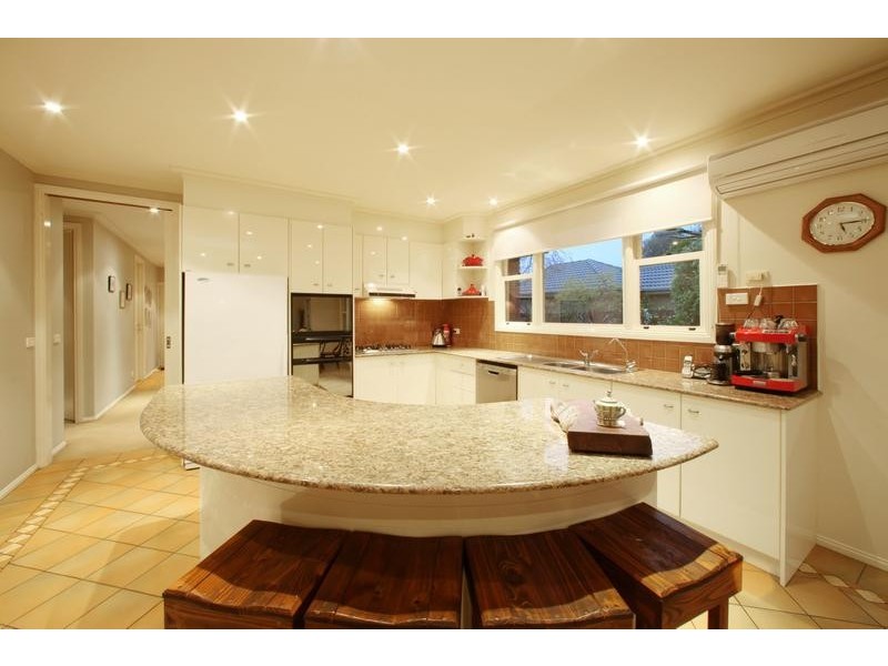 80 Karoo Road, Rowville VIC 3178