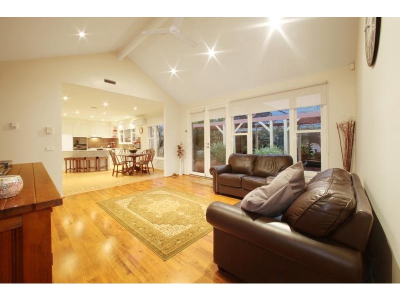 80 Karoo Road, Rowville VIC 3178