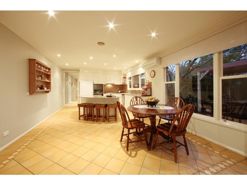 80 Karoo Road, Rowville VIC 3178