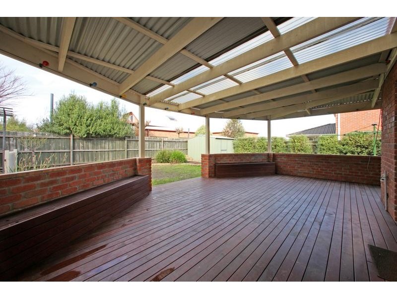 7 Fairway Drive, Rowville VIC 3178